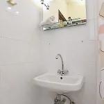 O Ampelonas Toy Kyr Giorgou 2 * Ditropo