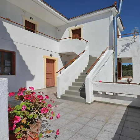 O Ampelonas Toy Kyr Giorgou 2 아파트